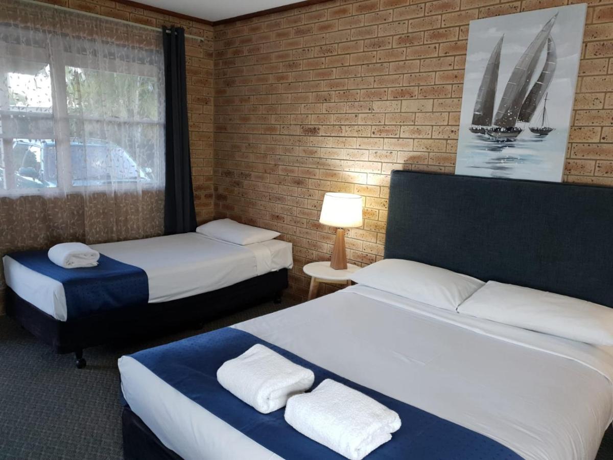 Pacific Paradise Airport Motel Kültér fotó